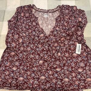 Old Navy Women's Floral Blouse - Burgundy and Blue